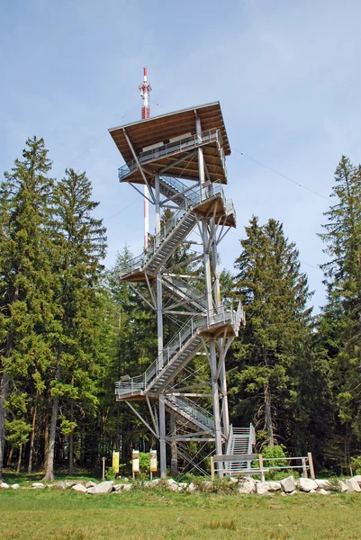 Megfigyelés torony a Mont Bessou — Stock Fotó