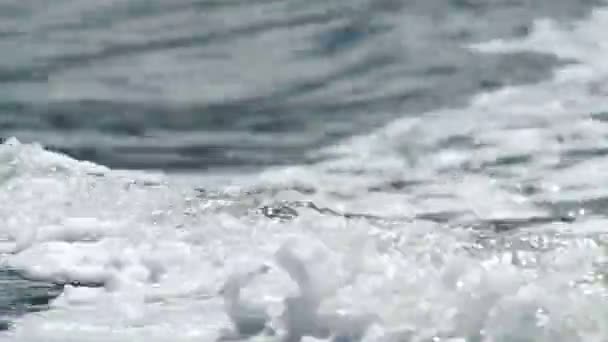 Welle aus nächster Nähe — Stockvideo