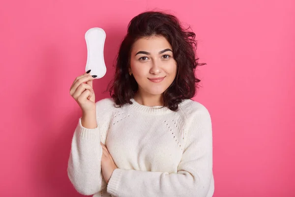 Bella Ragazza Femminile Tiene Pulito Assorbente Ciclo Mestruale Felice Avere — Foto Stock