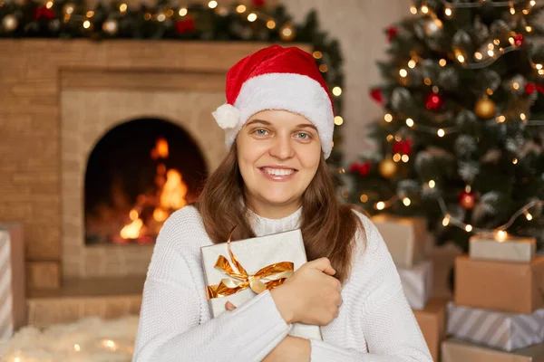 Smiling Beautiful Woman Gift Box Hands Posing Indoor Christmas Tree — Stock Photo, Image