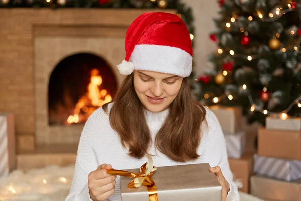 Adorable Charming Cheerful Woman Holds Gift Box Guess What Keeping — Stock Photo, Image