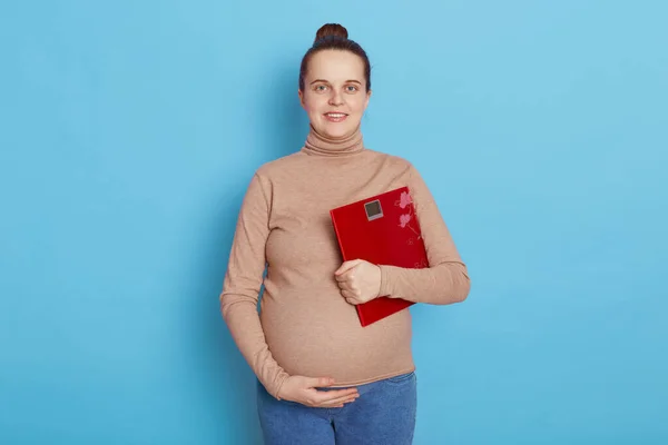 Good Looking Caucasian Pregnant Lady Holding Floor Scales Hand Touch — Stock Photo, Image