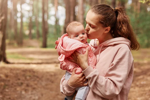 Outdoor Shot Loving Young Adult Mother Holding Little Baby Girl — Stock Photo, Image