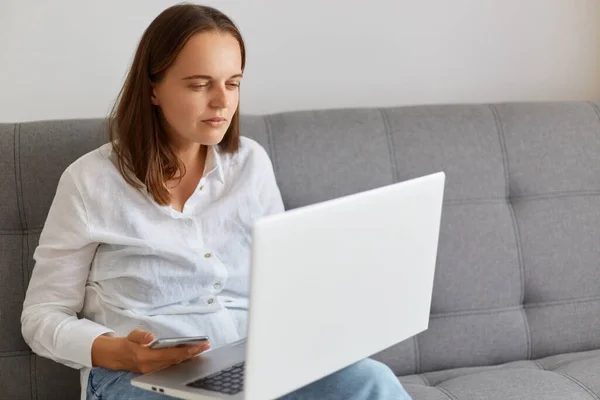 Indoor Shot Woman Working Portable Computer Long Hours Feels Pain — Stock Photo, Image