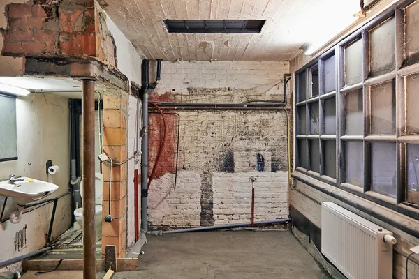 Špinavé a výstřední interiér — Stock fotografie