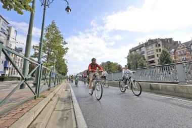 Araba Tervueren Ave Brussels City's - 2 bir parçası olarak ücretsiz sokaklarda