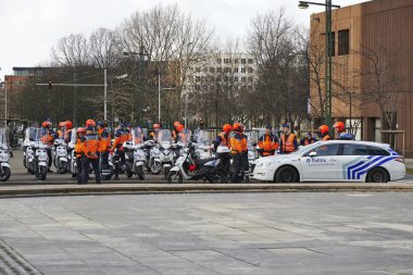 Pazar, 11 Ocak 2015 Brussels adlı yürüyüş vatandaş