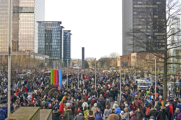 Obywatel chodzenie w Brukseli na niedziela, 11 stycznia 2015 — Zdjęcie stockowe