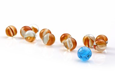 Kalabalıktan Dikkat Çekmek