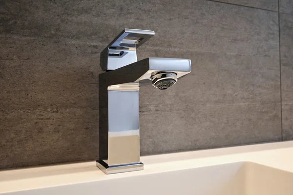 Very high end faucet, sink, and counter — Stock Photo, Image
