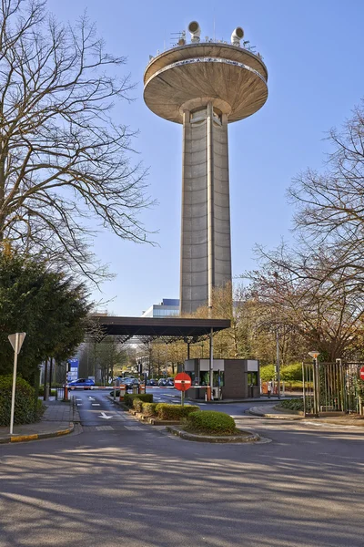 A torre de telecomunicações Reyers Tour — Fotografia de Stock