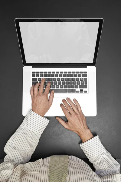 Működő-ra laptop - felülről — Stock Fotó