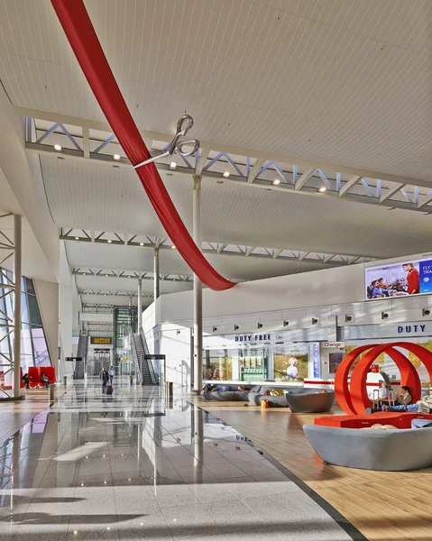 Совершенно новая торговая среда в аэропорту Брюсселя Лицензионные Стоковые Фото