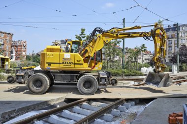 İnşaat alanında buldozer