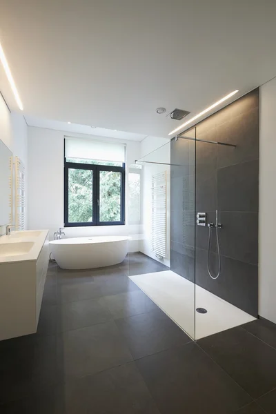 Luxury modern bathroom — Stock Photo, Image