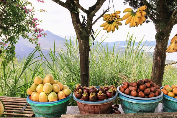 Exotic fruit market — Stock Photo, Image