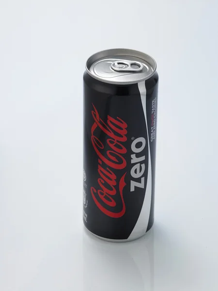 Coca cola zero can — Stock Photo, Image