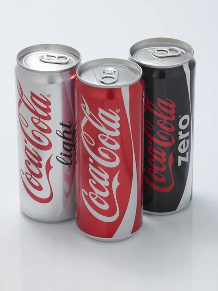 Coca cola cans — Stock Photo, Image