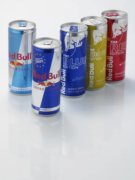 Red bull energia italokat — Stock Fotó