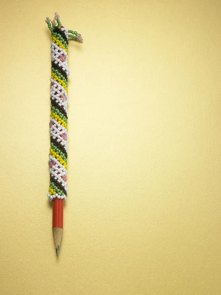 Резкий карандаш с декором — стоковое фото