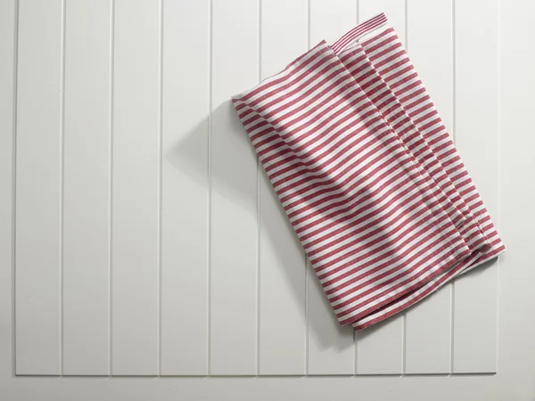 Сложенная полосатая салфетка — стоковое фото
