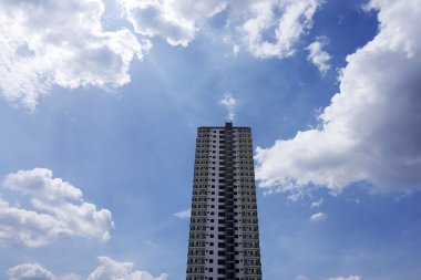 Modern condominium mimarisi