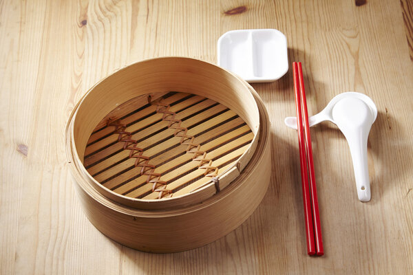 бамбуковый пароход с палочкой для еды
