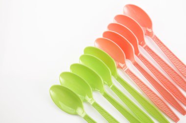 renkli plastik kaşık
