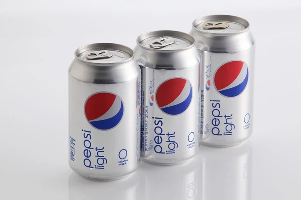 Pepsi Light cans — Stock Photo, Image