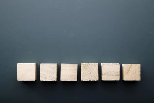 Blocchi di legno quadrati — Foto Stock