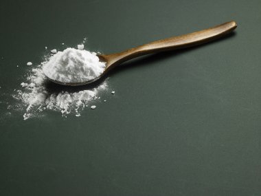 kaşık kabartma tozu