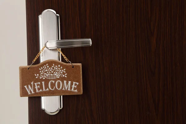 Welcome sign on door handle — Stock Photo, Image