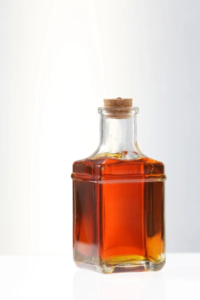 Óleo vegetal em garrafa — Fotografia de Stock