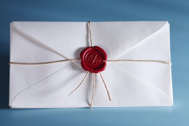 Mum mühürlü mektup