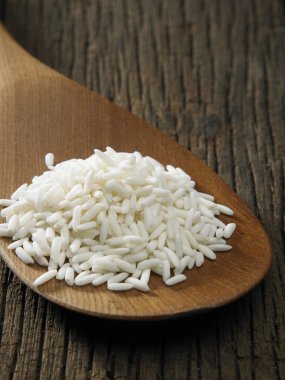 Kaşık yapışkan pirinç