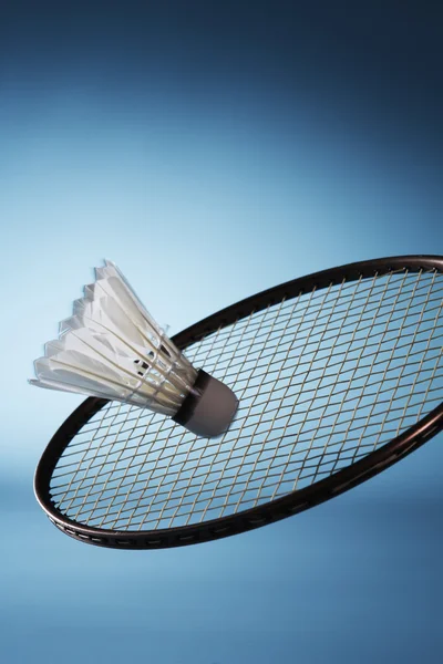 Raquette et volant de badminton — Photo
