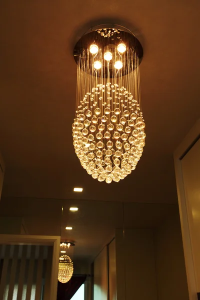 Luxury chandelier in  hall — Stock Photo, Image