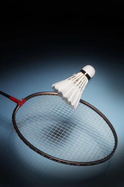 Raquette et volant de badminton — Photo