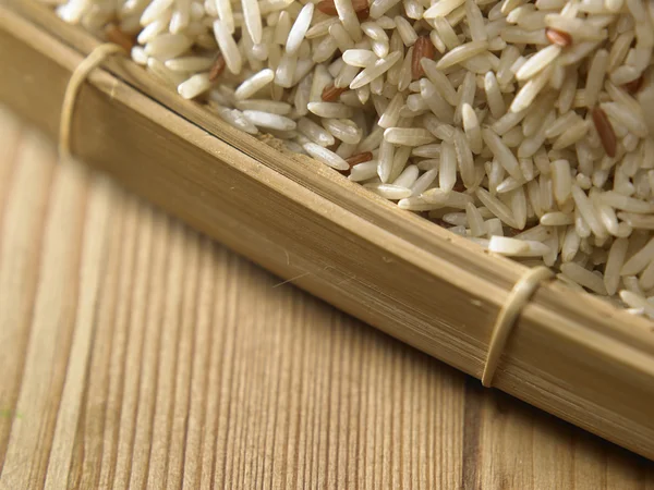 Brown rice in  tray — Stock Photo, Image