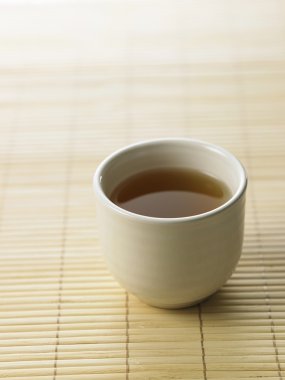 Sıcak yeşil çay tablo