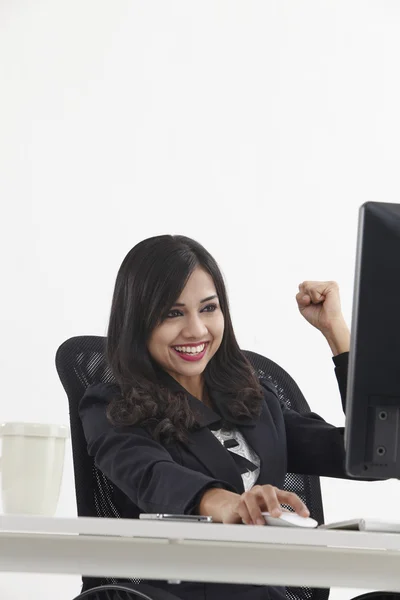 Business woman cheering — Stock Photo, Image