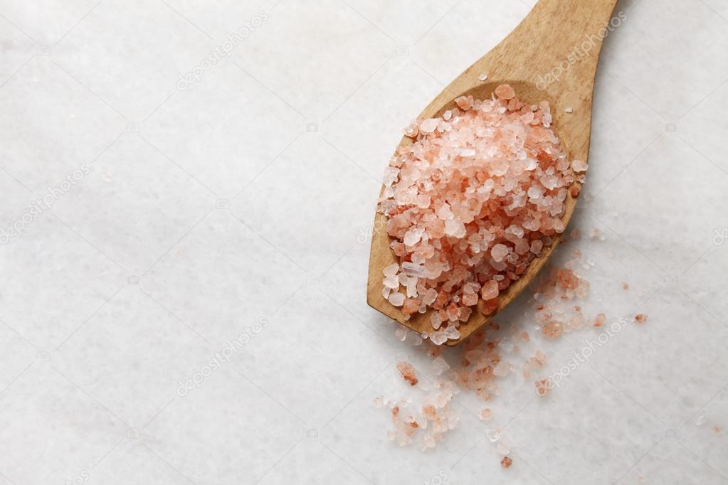Spoon of the organic salt