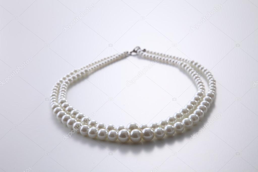 Pearls necklace view