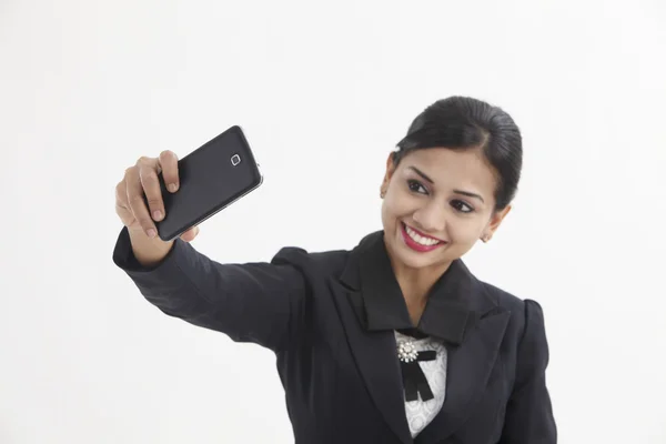 Ινδική γυναίκα selfie — Φωτογραφία Αρχείου