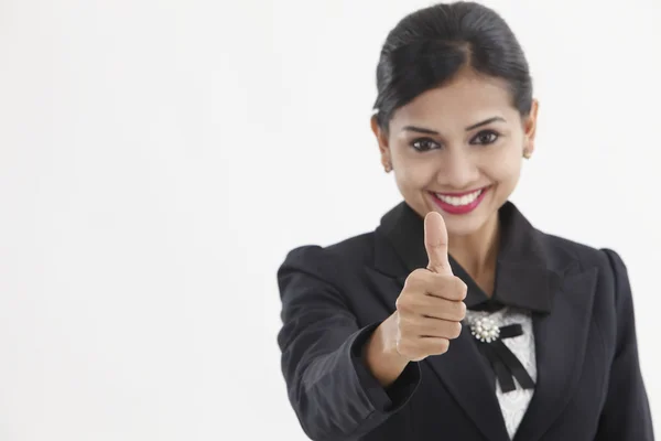 Indian woman with thumbs up — Stock Photo, Image