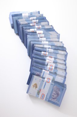 Beyaz üzerine Malezya Ringiti