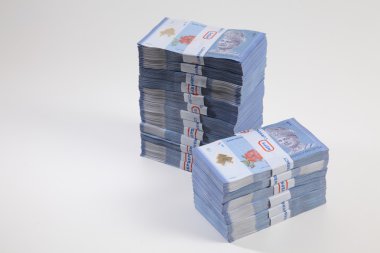 Beyaz üzerine Malezya Ringiti