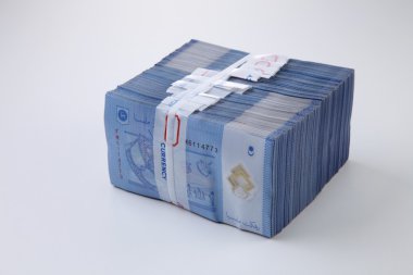 Beyaz üzerine Malezya Ringiti