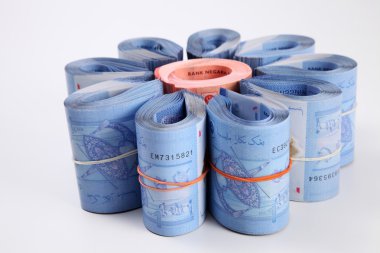 Beyaz arka plan üzerinde Malezya Ringiti