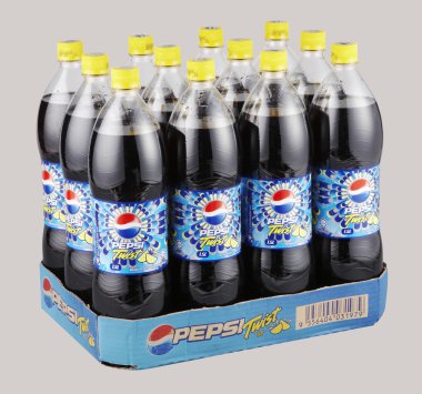 Pepsi içecekler şişe